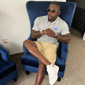 Meet your Posher, Leon